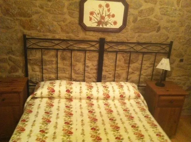 Πανσιόν A Cochera *